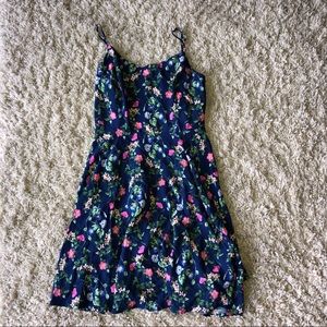 Old Navy Floral And Flowy Navy Summer Dress